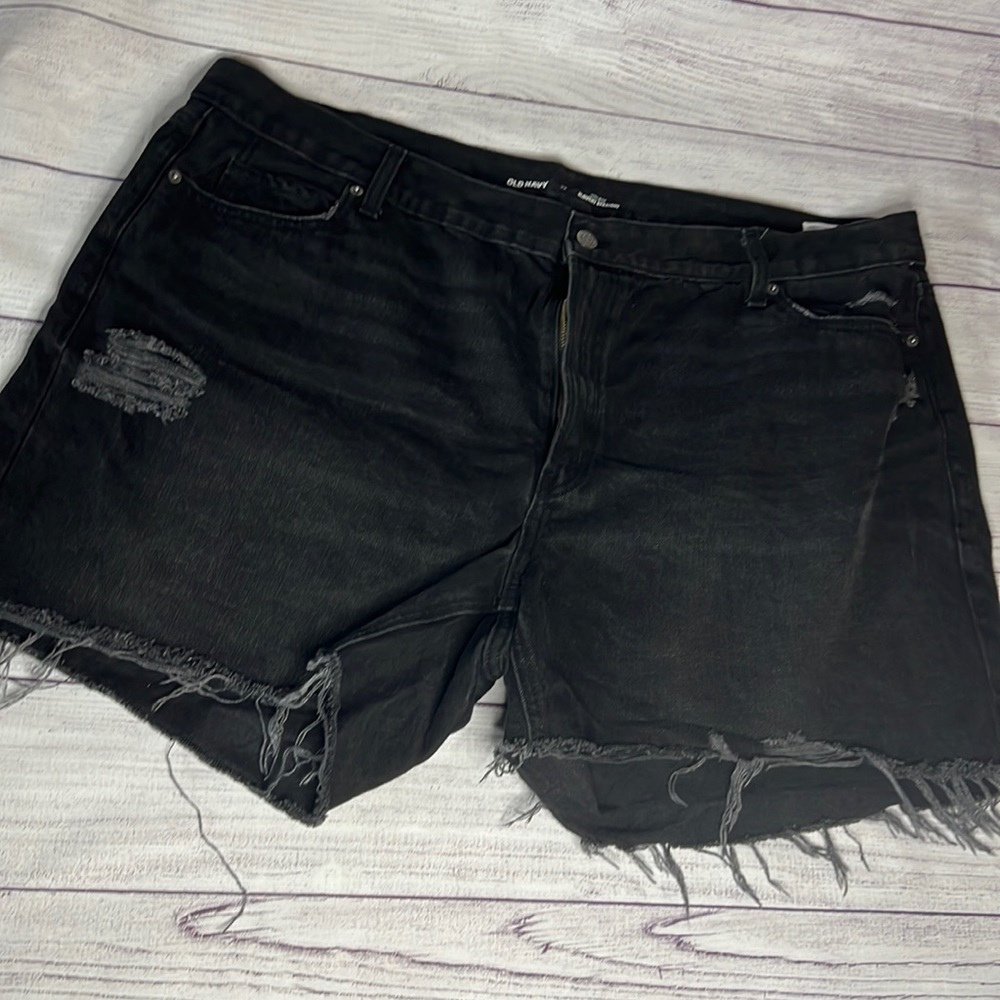 Old Navy Slouchy Straight High Rise Short